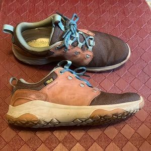 Teva waterproof hiking shoes